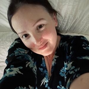 Meet your Posher, Elli